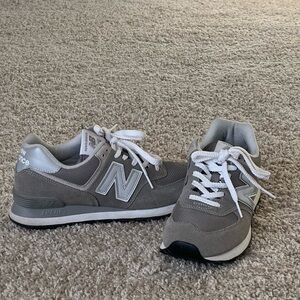 New Balance women’s 574 Gray Sneakers